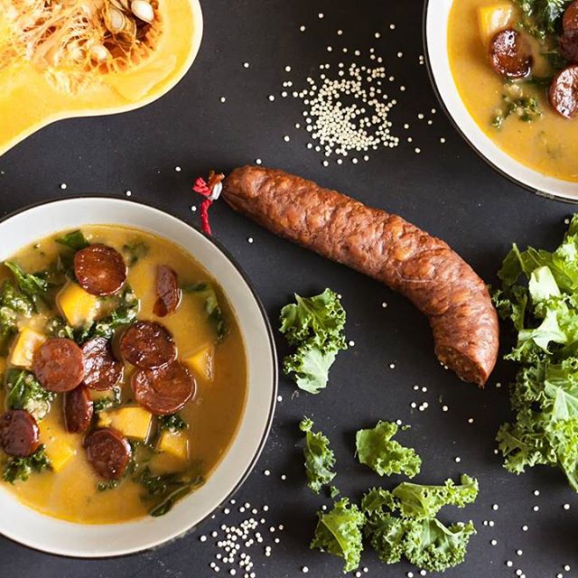 Na blogu najdete nový recept na super hustotu polévku s chorizem!
#soup #pumpkin #kale #quinoa #chorizo #healthy #healthyfood #food #foodphotography #foodblogger